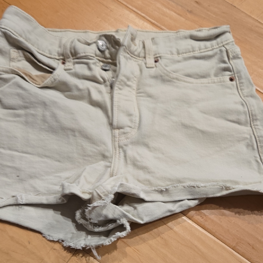 Old Navy Women's Off-White Jean Shorts